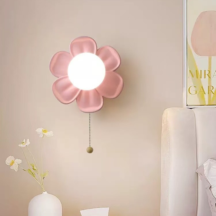 Modern Minimalist Flower Wall  - Baby Nursery Wall Lights recension och pris